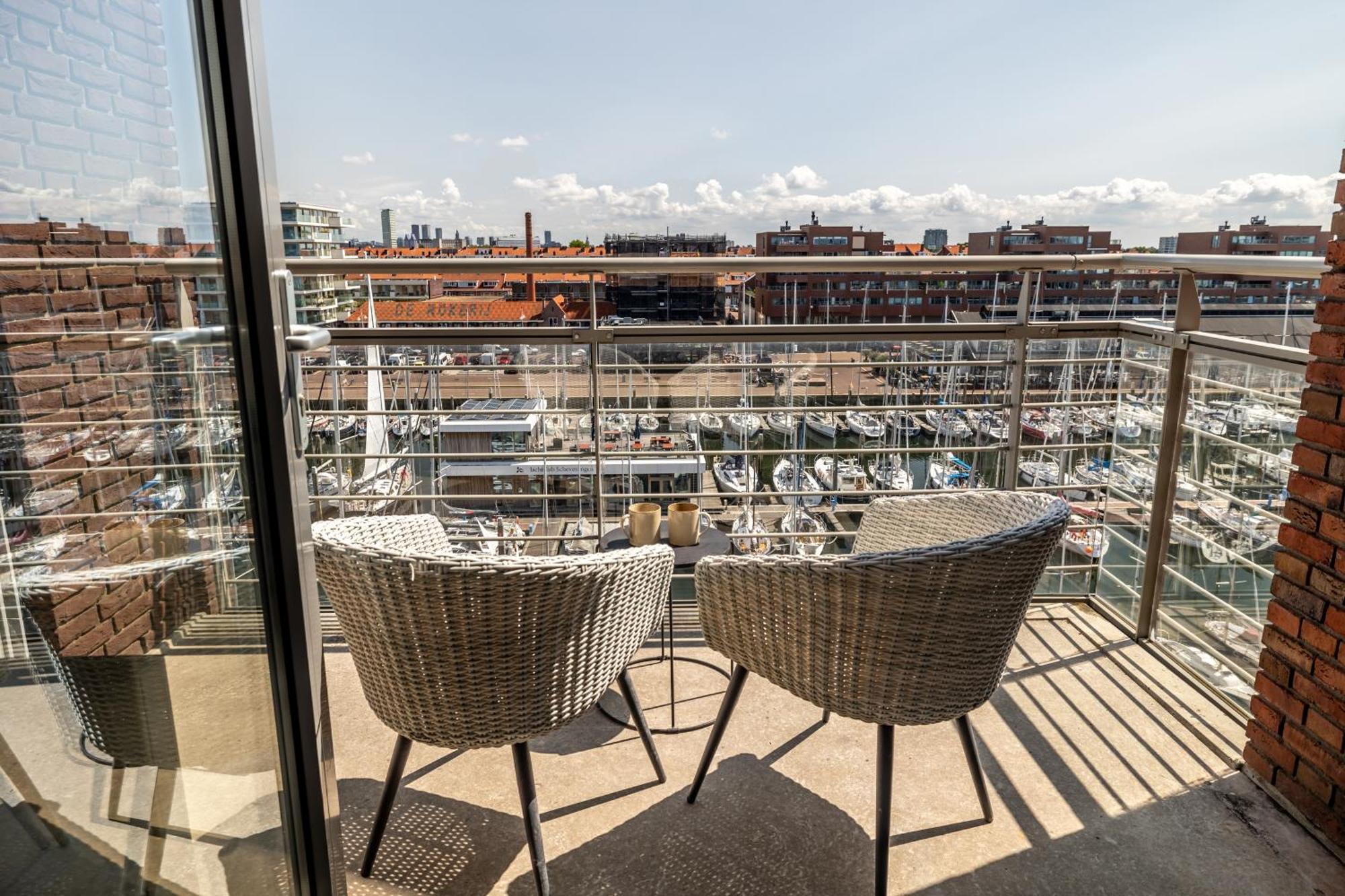 Bizstay Harbour II Scheveningen Apartments The Hague Room photo
